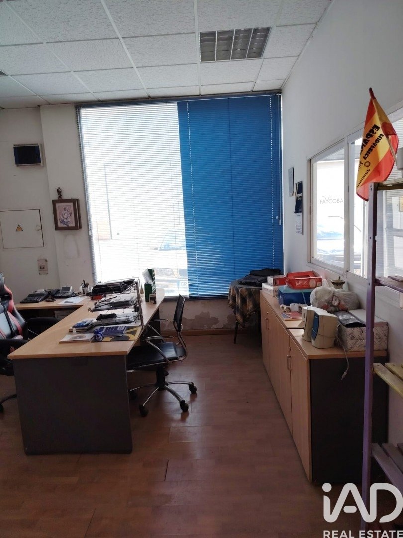 Commercial property à El Chaparral, Granada, Espagne 451 m2 No. 152663