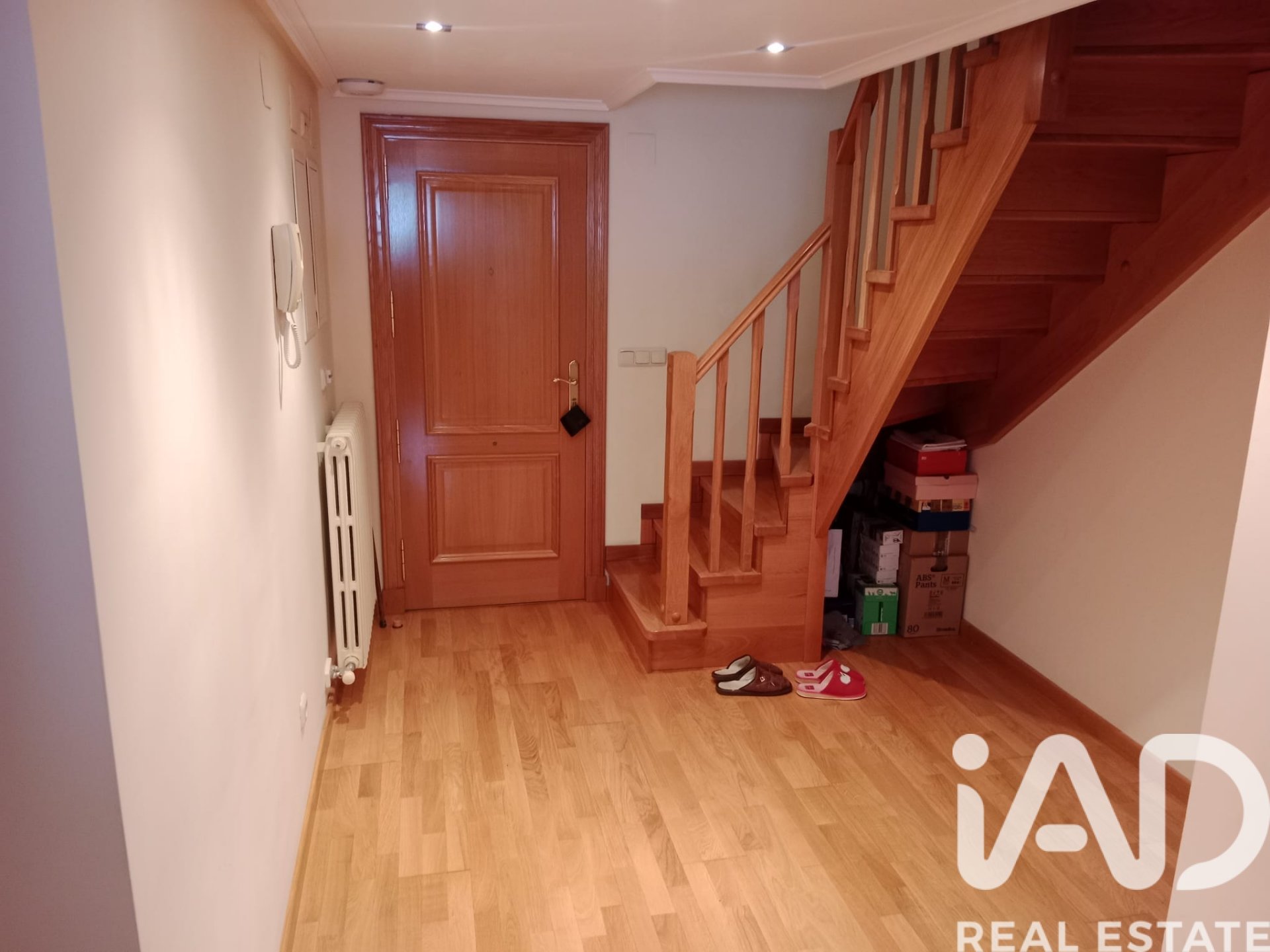Penthouse in Zaragoza, Spain 5 bedrooms, 180 sq.m. No. 152668