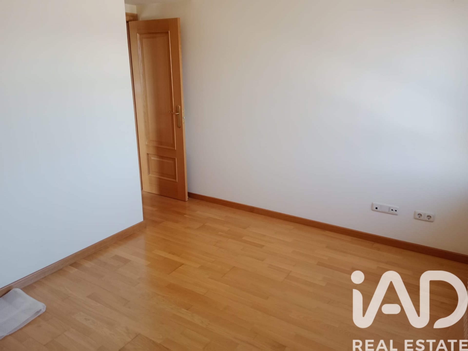 Penthouse in Zaragoza, Spain 5 bedrooms, 180 sq.m. No. 152668