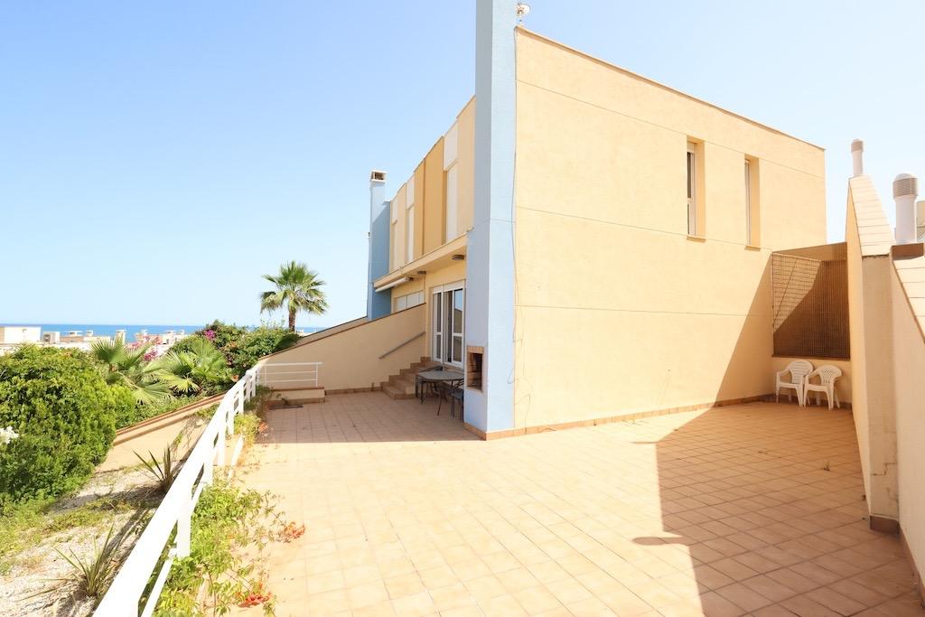 Kaupunkipientalo Cabo Roig, Alicante, Espanja 3 makuuhuonetta, 164 m2 No. 189990