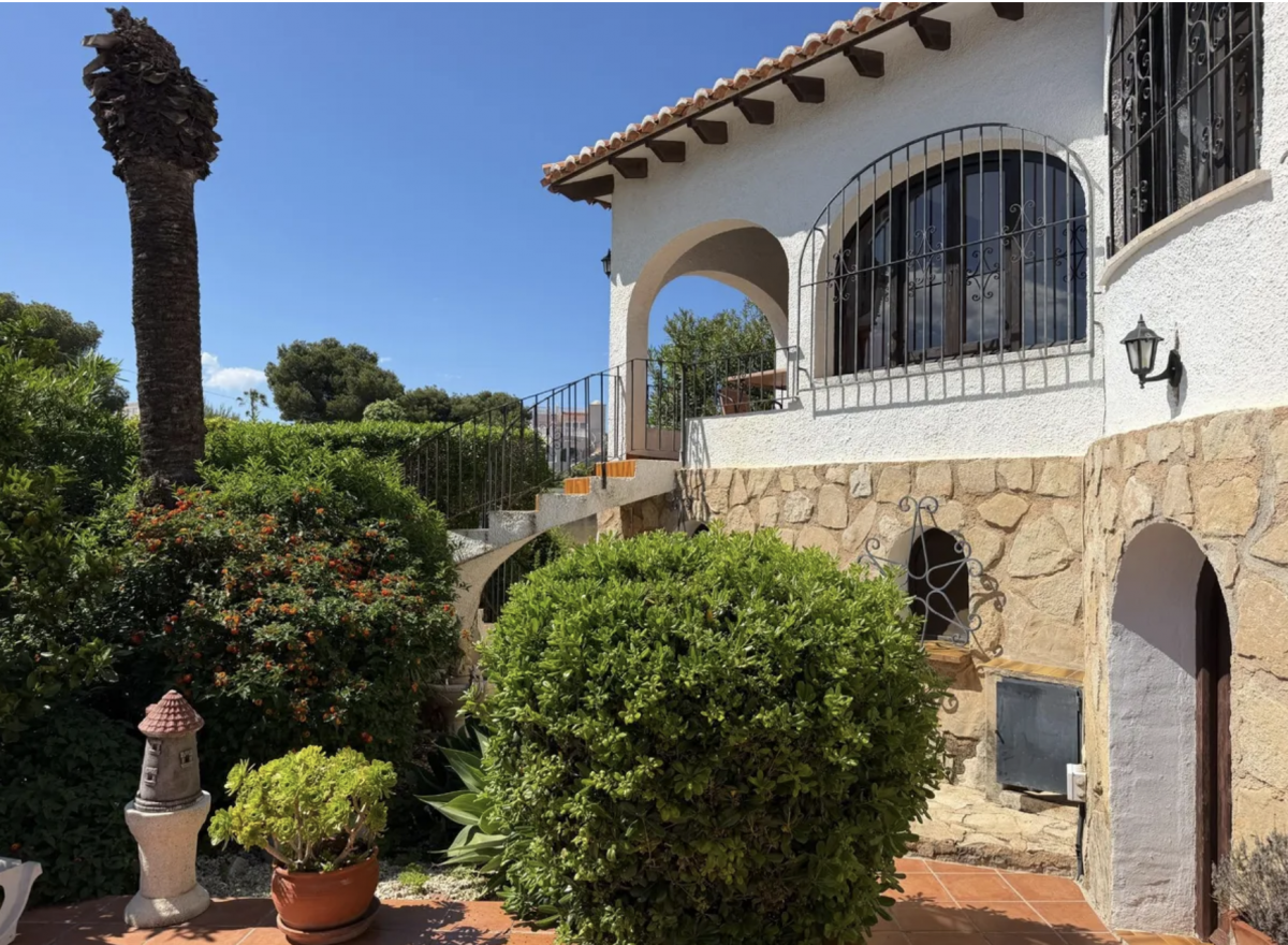 Villa in Javea, Alicante, Spain 3 bedrooms, 206 sq.m. No. 189994