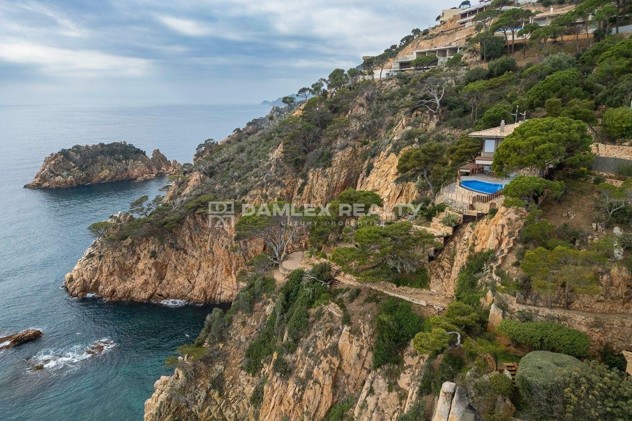 Villa en Sant Feliu de Guíxols, Gerona, España 7 dormitorios,  No. 176668