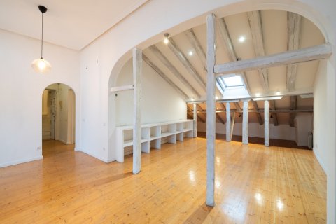 Penthouse in Madrid, Spain 3 bedrooms, 168 sq.m. No. 107393