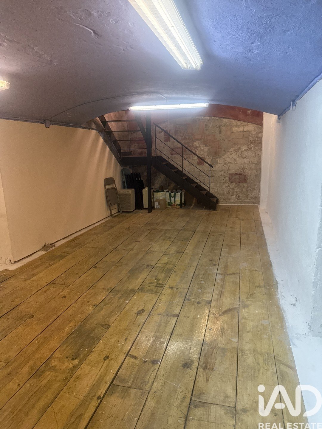 Commercial property à Barcelona, Espagne 83 m2 No. 172666