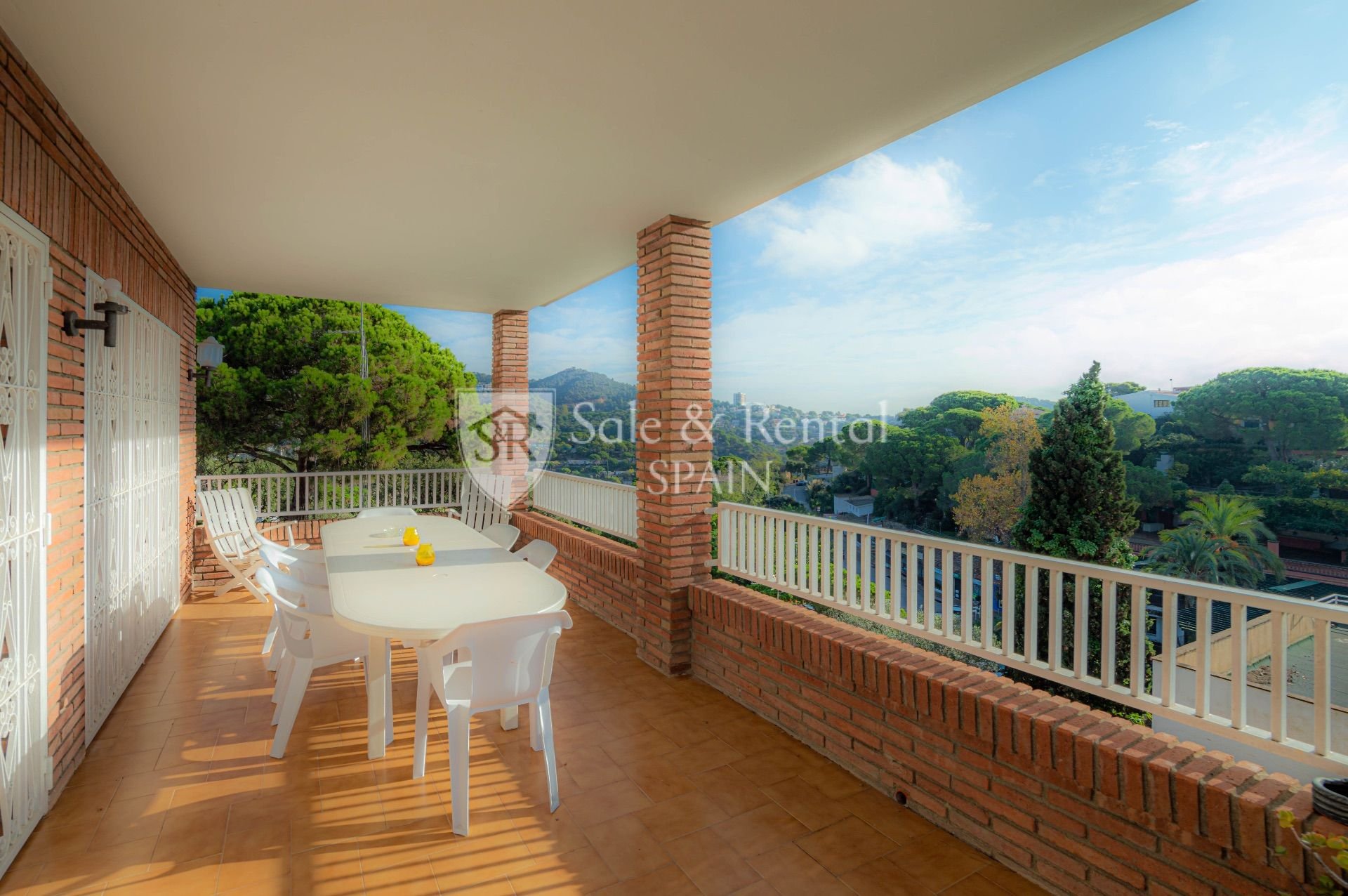 Hus i Lloret de Mar, Girona, Spanien 7 sovrum, 260 kvm. Nr. 166439