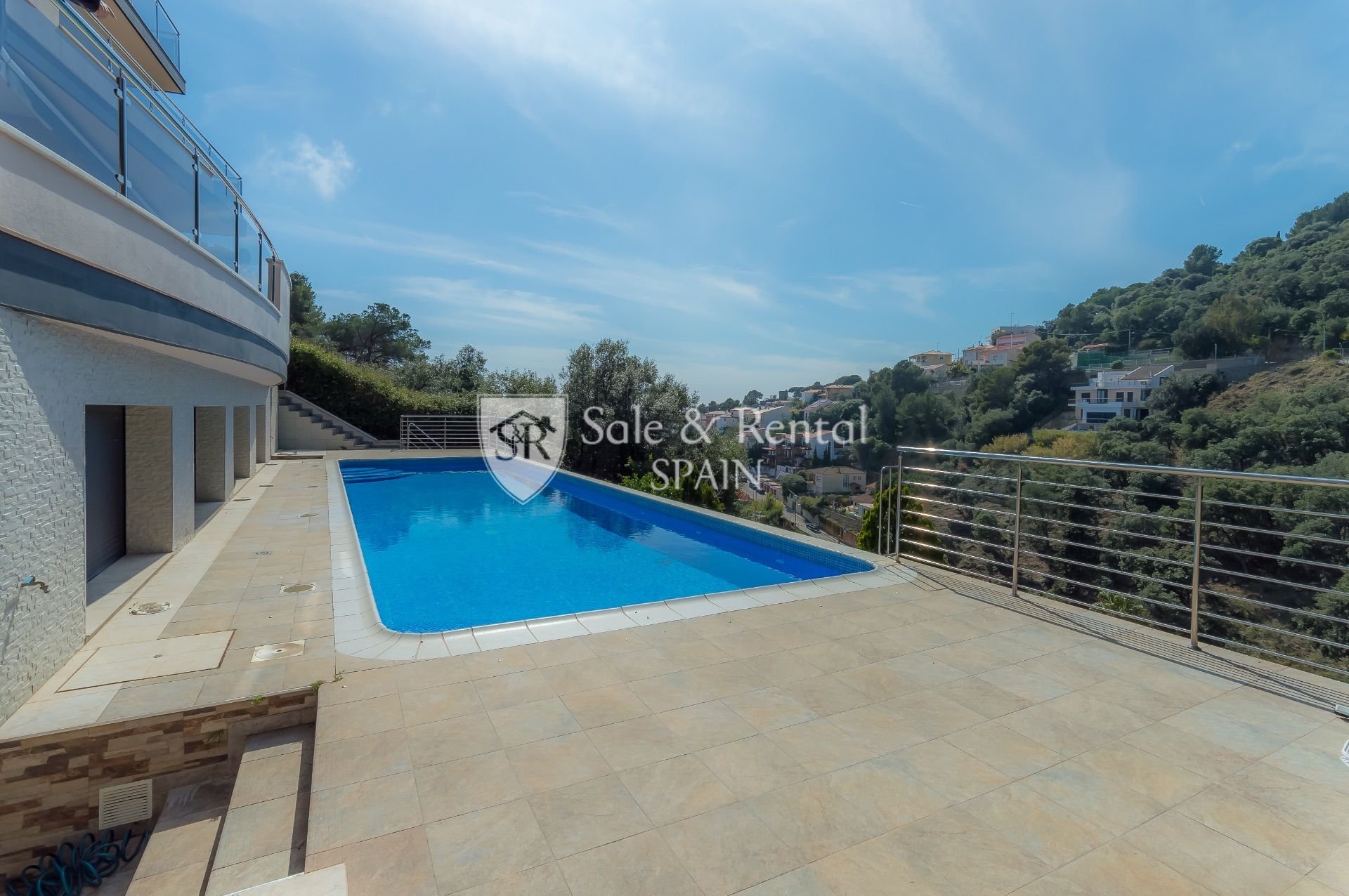 Māja Santa Susanna, Barcelona, Spānijā 6 istabas, 545 m2 Nr. 166445