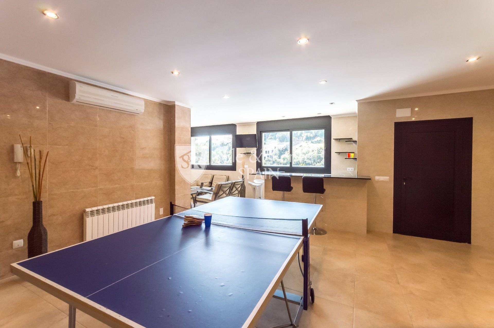 Māja Santa Susanna, Barcelona, Spānijā 6 istabas, 545 m2 Nr. 166445