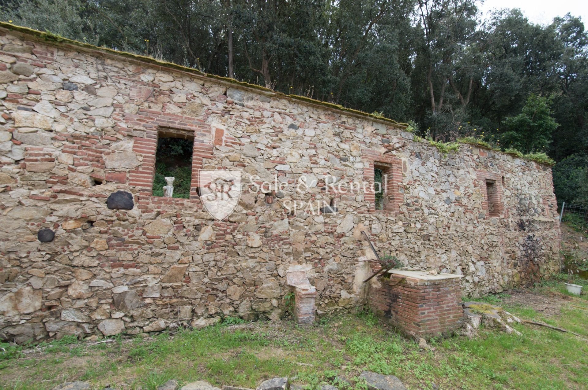 House in Sant Pol de Mar, Barcelona, Spain 4 bedrooms, 270 sq.m. No. 166443