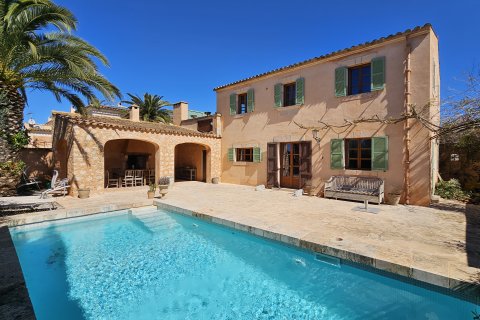 Townhouse in Els Llombards, Mallorca, Spain 3 bedrooms, 235 sq.m. No. 155494