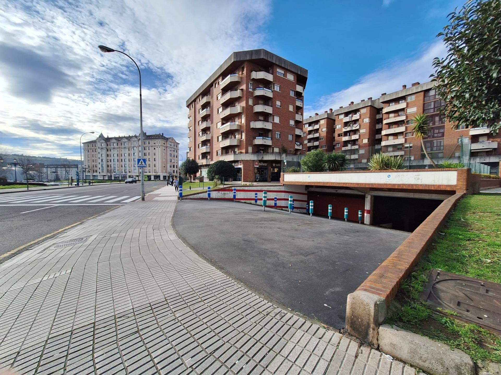 Parking in Oviedo, Asturias, Spain 12 sq.m. No. 182814