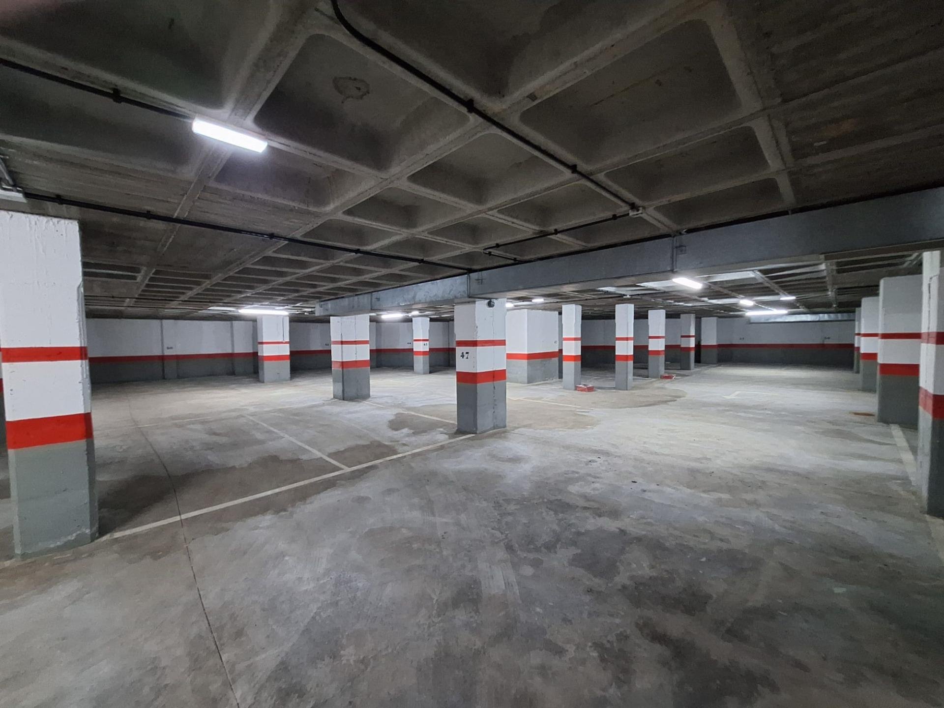 Parking in Oviedo, Asturias, Spain 12 sq.m. No. 182814