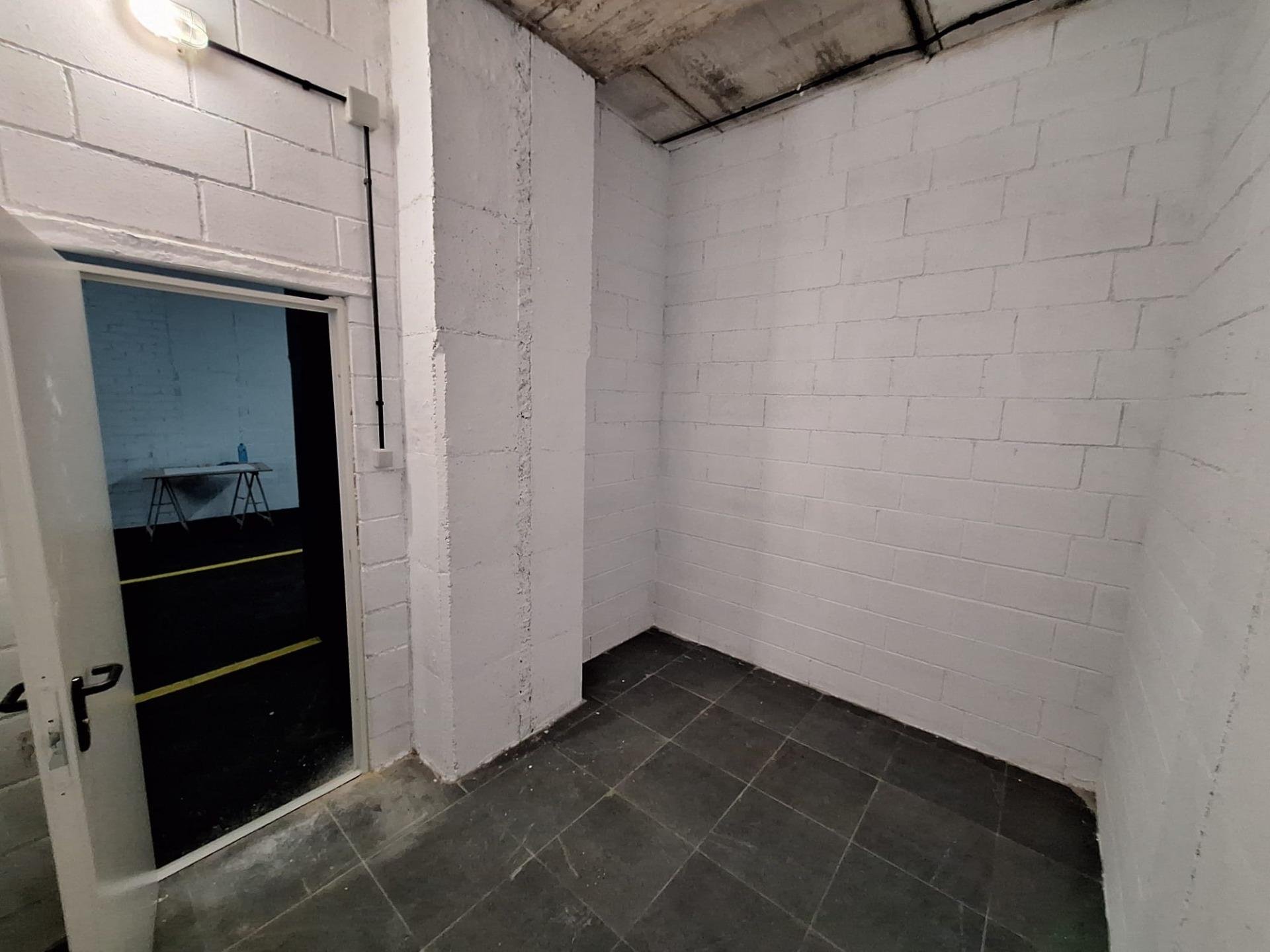 Depósito en San Miguel de Salinas, Alicante, España 10 m2 No. 182812