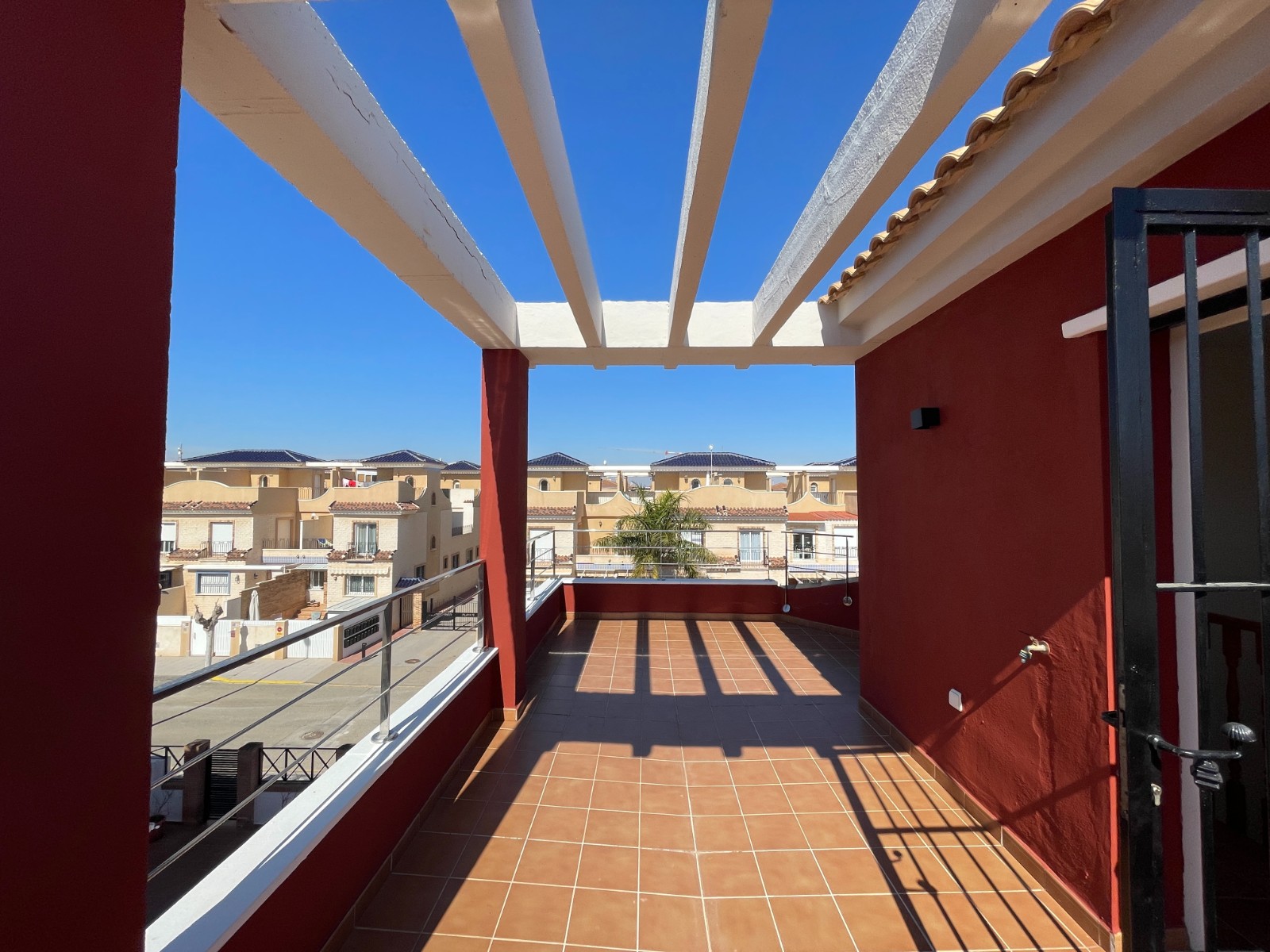 Kaupunkipientalo Torre de la Horadada, Alicante, Espanja 4 makuuhuonetta, 155 m2 No. 155531