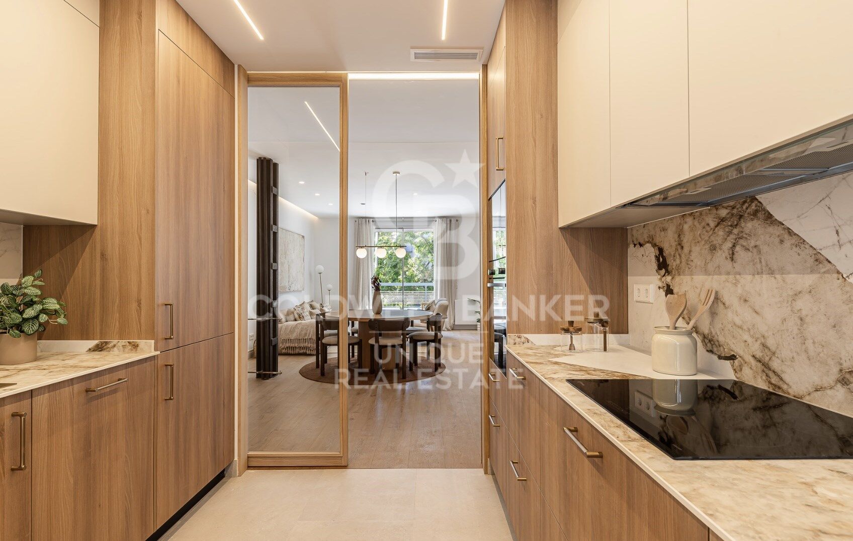 Apartment à Madrid, Espagne 4 chambres, 160 m2 No. 178556