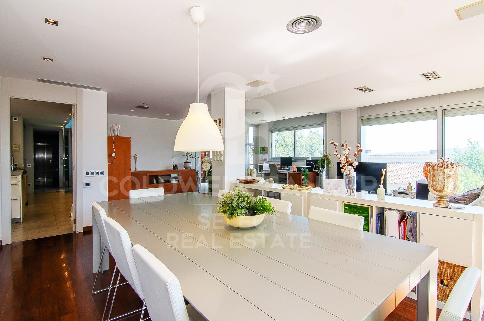 Villa i Cerdanyola Del Valles, Barcelona, Spanien 5 sovrum, 726 kvm. Nr. 178557
