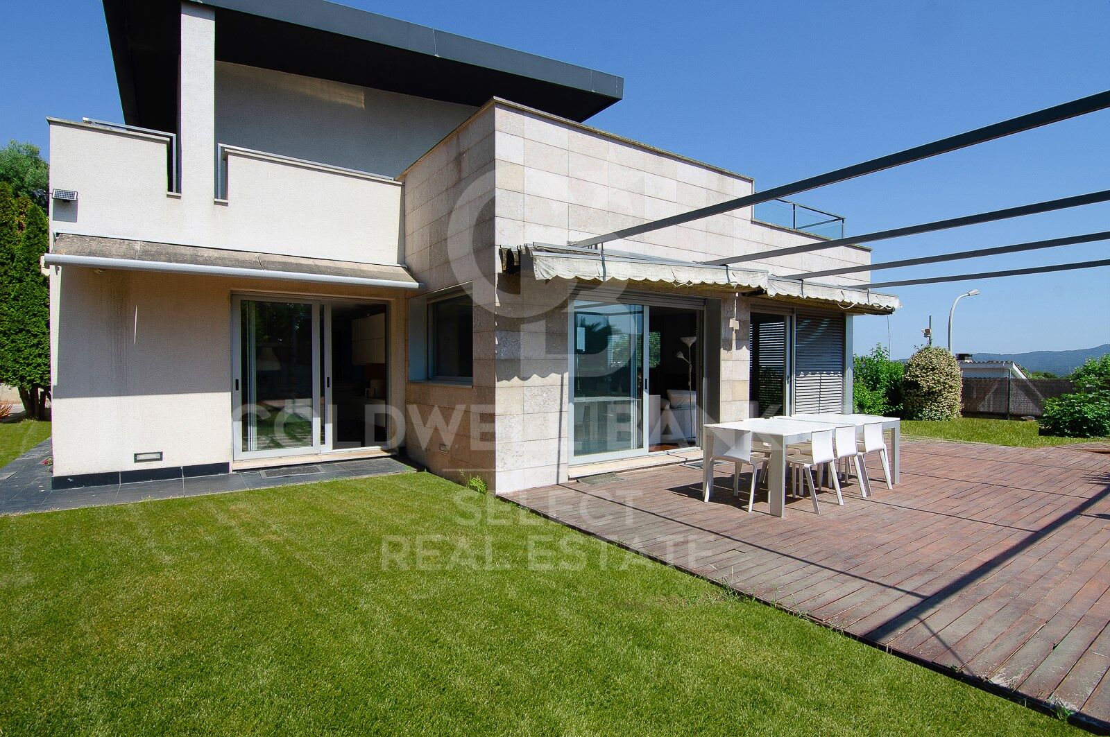 Villa i Cerdanyola Del Valles, Barcelona, Spanien 5 sovrum, 726 kvm. Nr. 178557