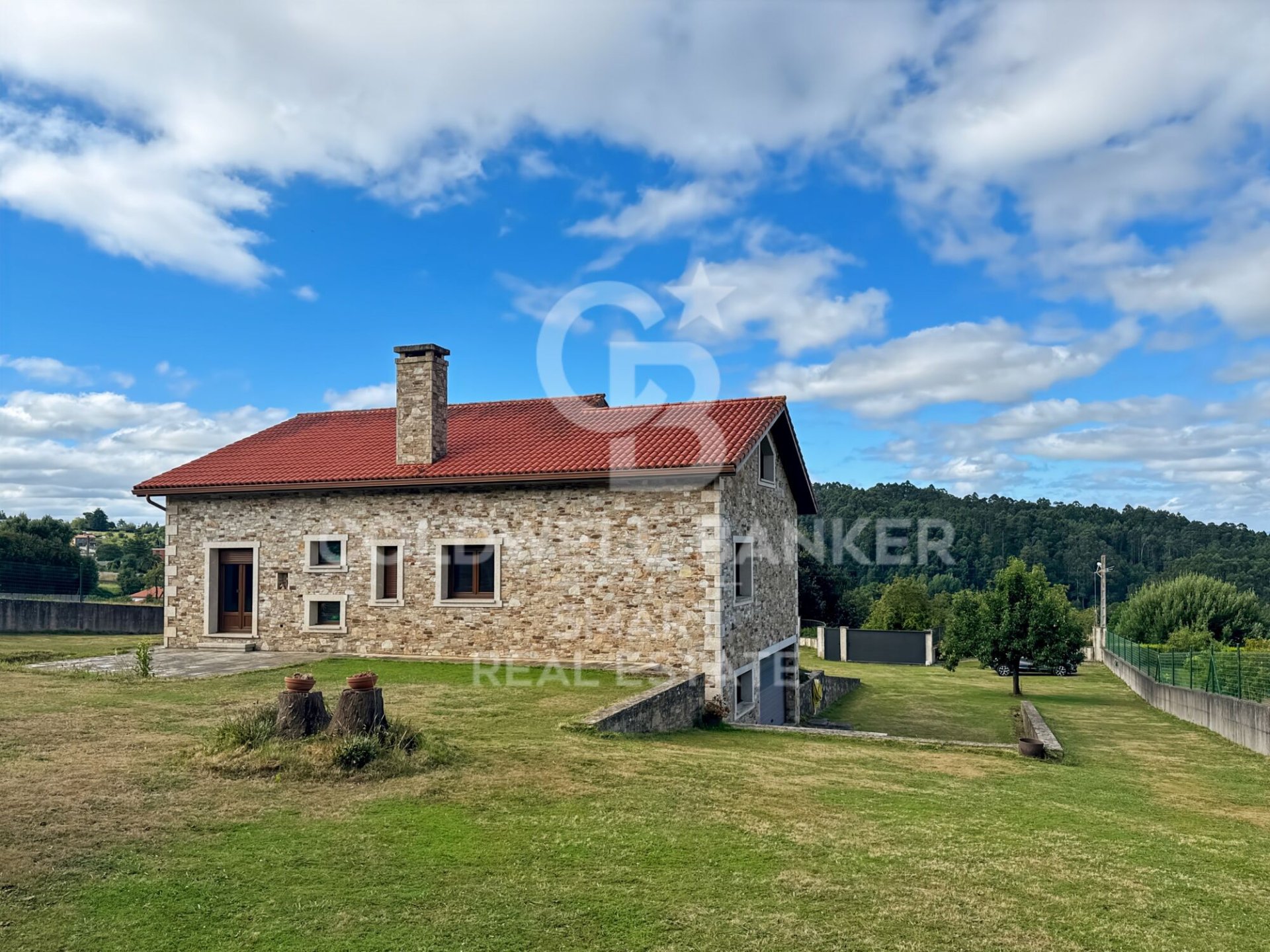 Kolmio Vilarmaior, A Coruna, Espanja 5 makuuhuonetta, 242 m2 No. 158189