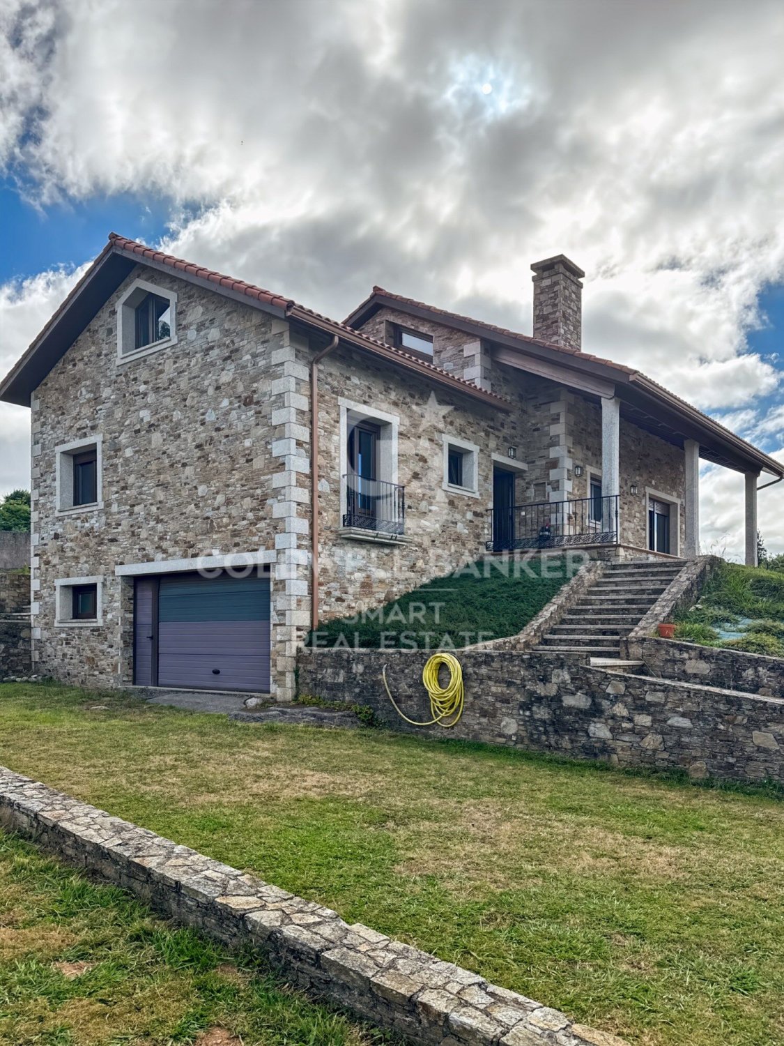 Kolmio Vilarmaior, A Coruna, Espanja 5 makuuhuonetta, 242 m2 No. 158189
