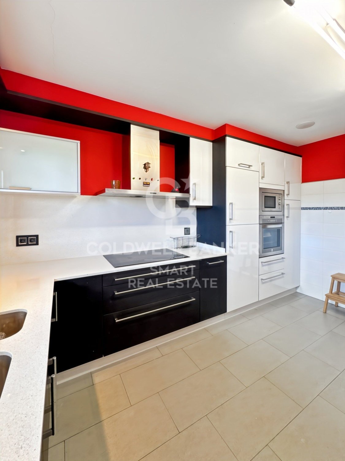 Kolmio Vilarmaior, A Coruna, Espanja 5 makuuhuonetta, 242 m2 No. 158189