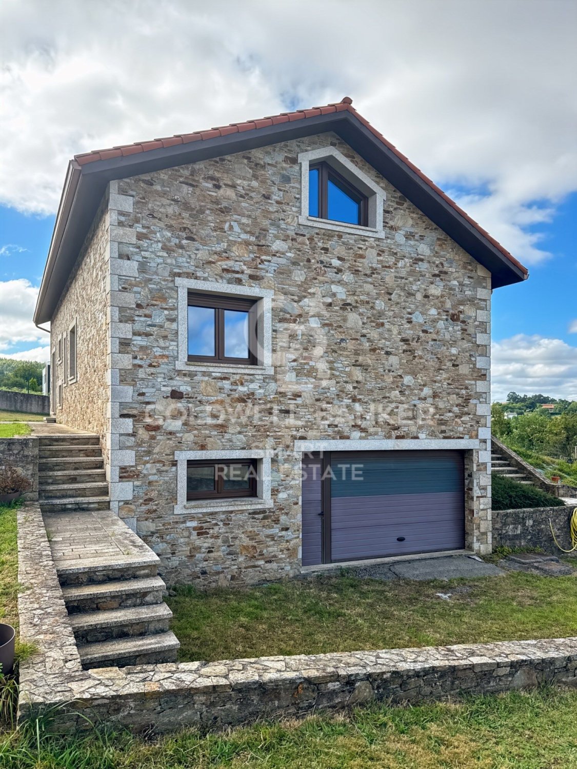 Kolmio Vilarmaior, A Coruna, Espanja 5 makuuhuonetta, 242 m2 No. 158189