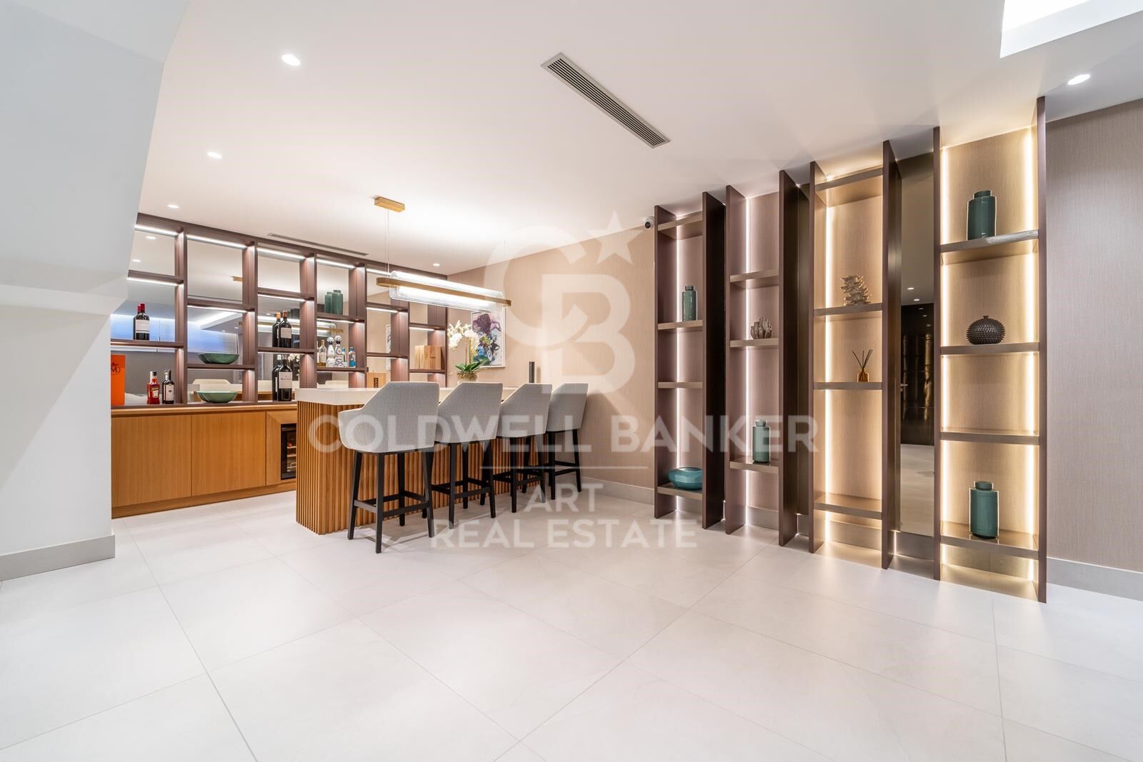 Penthouse in Marbella, Malaga, Spain 3 bedrooms, 586 sq.m. No. 158194