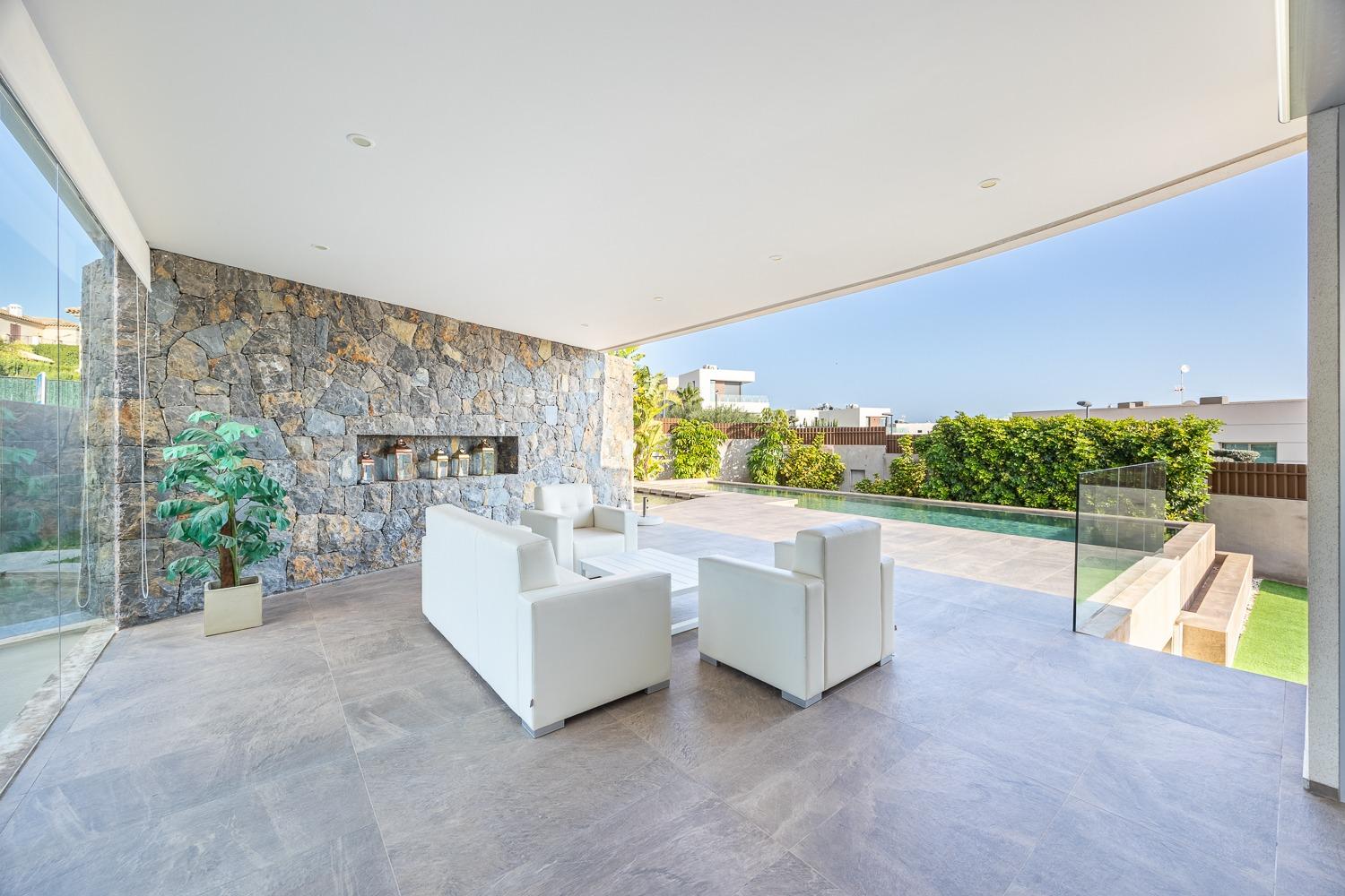 Villa i Finestrat, Alicante, Spanien 3 sovrum, 386 kvm. Nr. 165620