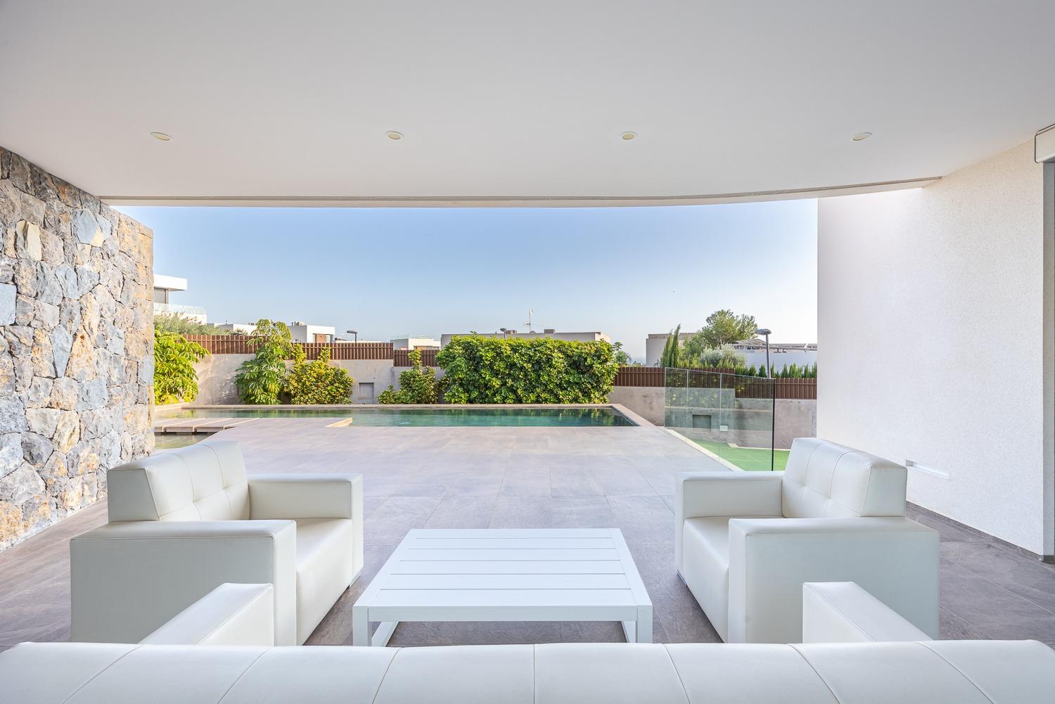 Villa i Finestrat, Alicante, Spanien 3 sovrum, 386 kvm. Nr. 165620