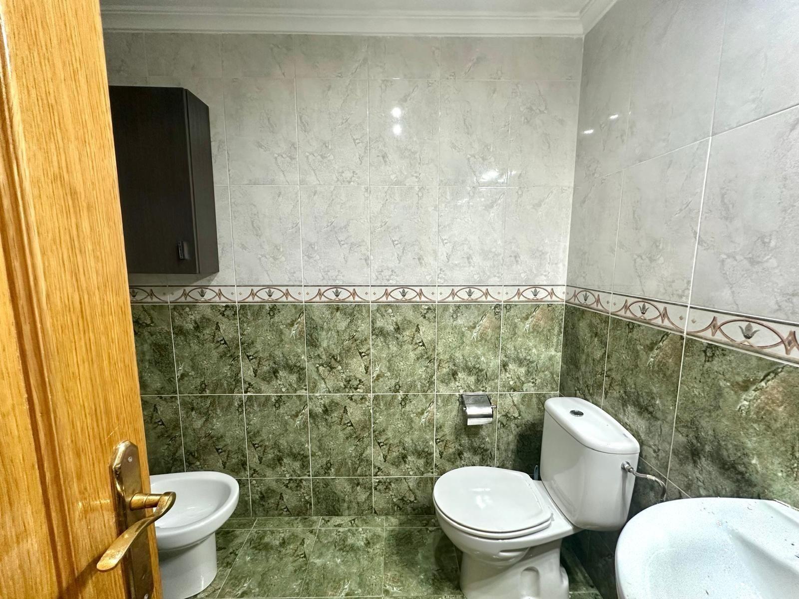 Квартира в Торревьеха, Аликанте, Испания 4 спальни, 130м2 №165621