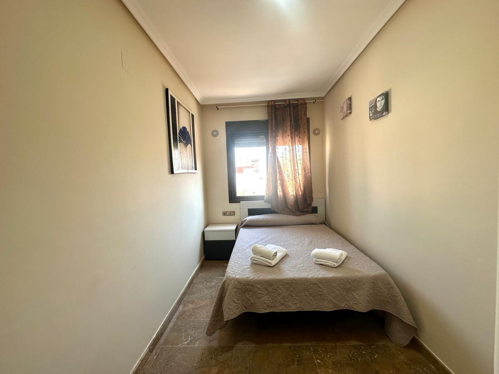Квартира в Торревьеха, Аликанте, Испания 4 спальни, 130м2 №165621