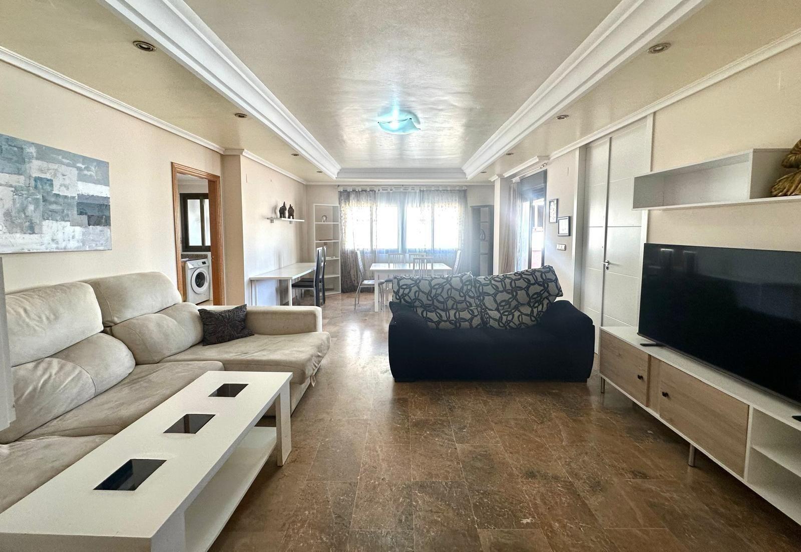 Квартира в Торревьеха, Аликанте, Испания 4 спальни, 130м2 №165621