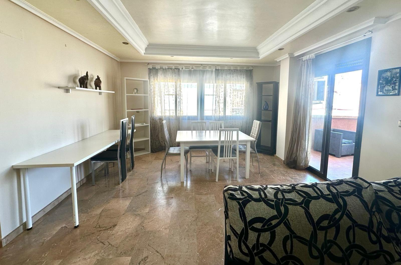 Квартира в Торревьеха, Аликанте, Испания 4 спальни, 130м2 №165621
