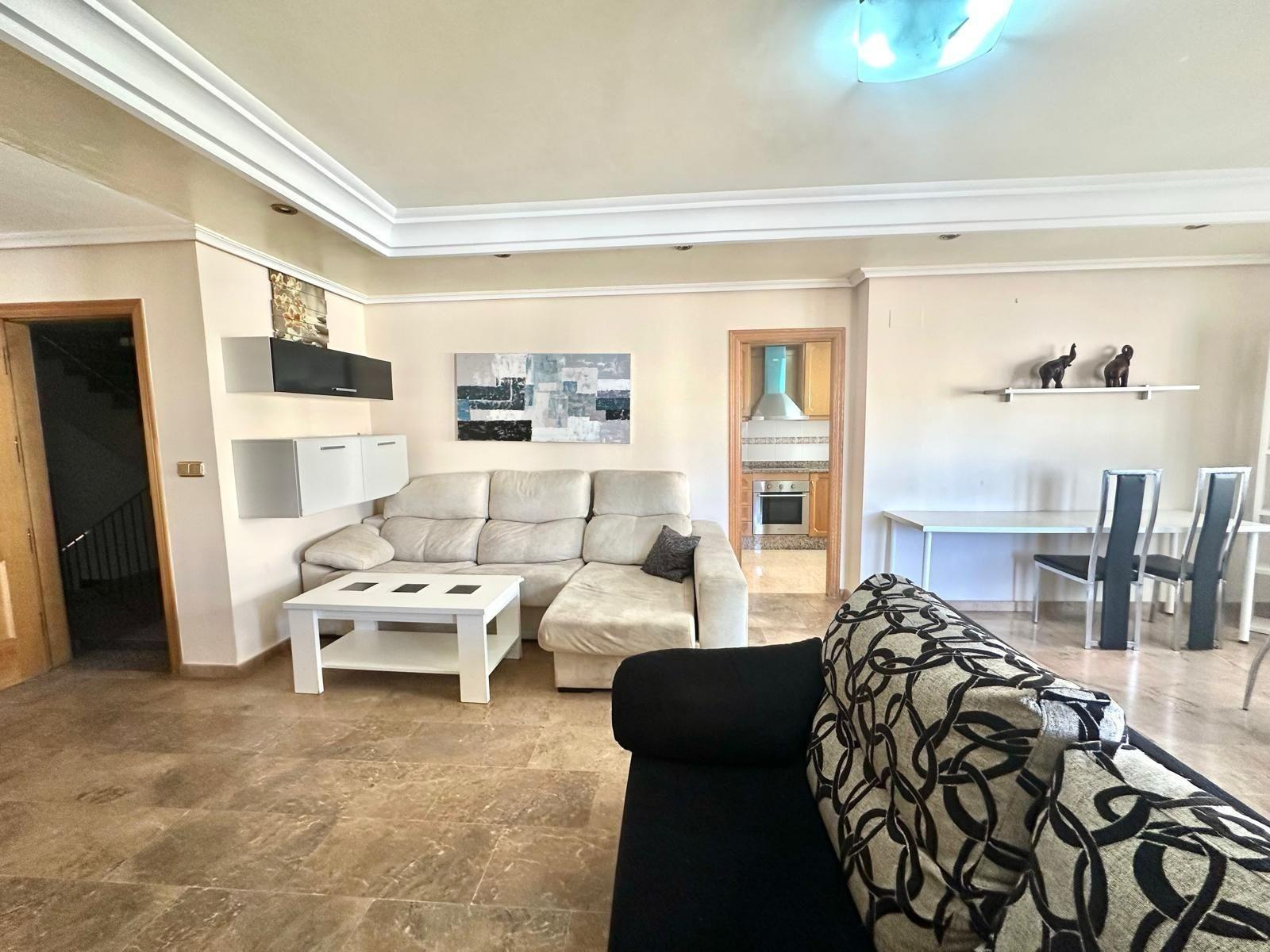 Квартира в Торревьеха, Аликанте, Испания 4 спальни, 130м2 №165621