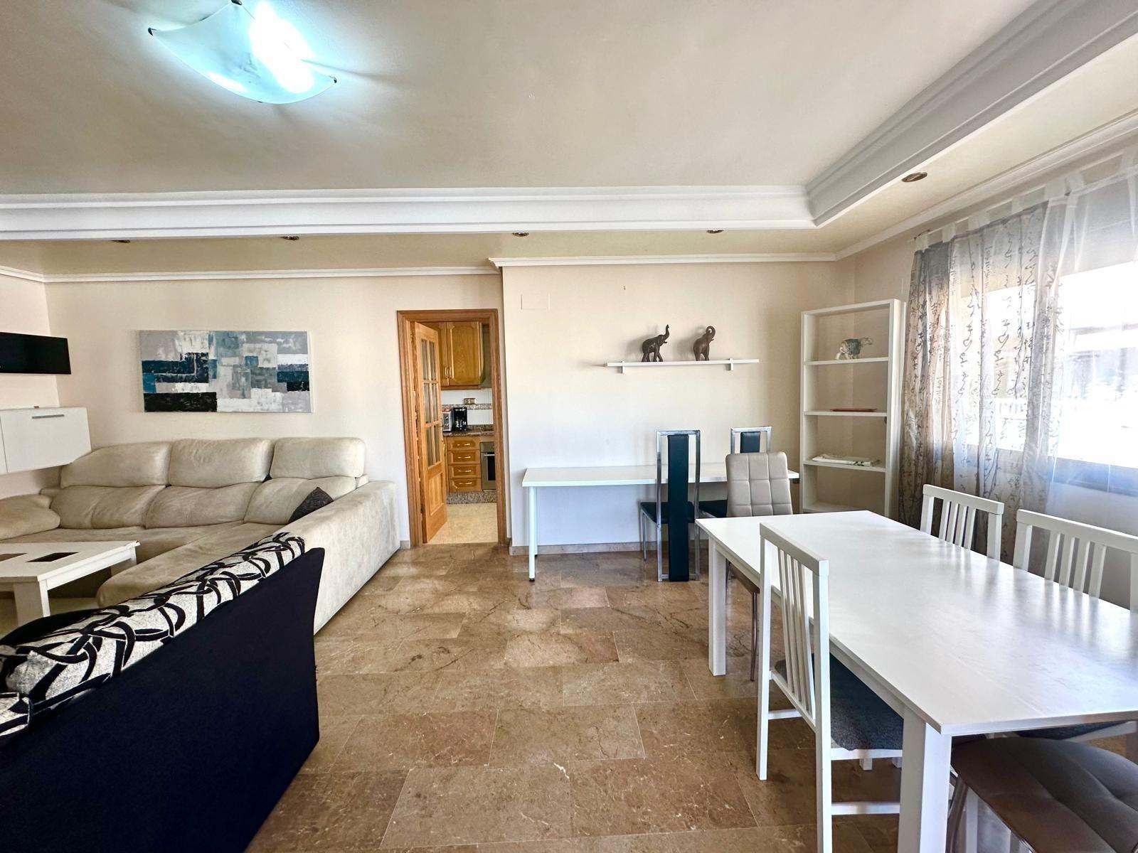 Квартира в Торревьеха, Аликанте, Испания 4 спальни, 130м2 №165621