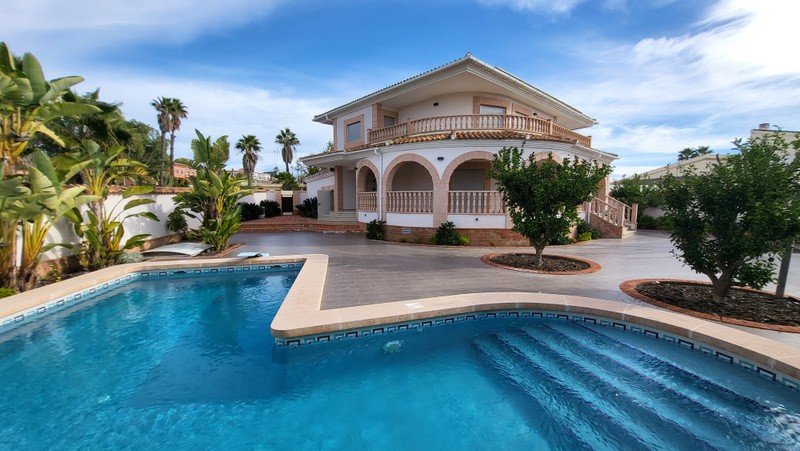 Villa Ciudad Quesada, Alicante, Spānijā 4 istabas, 420 m2 Nr. 194742