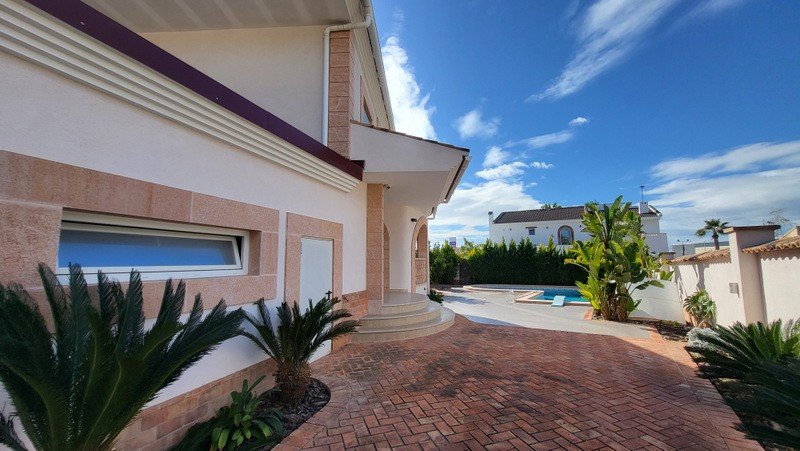 Villa Ciudad Quesada, Alicante, Spānijā 4 istabas, 420 m2 Nr. 194742