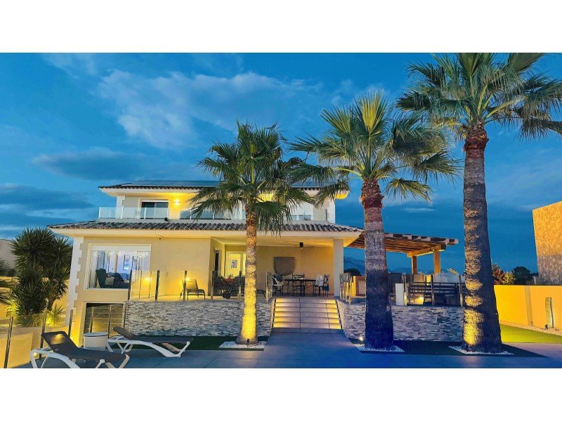 Villa i L'Alfàs del Pi, Alicante, Spanien 4 sovrum, 350 kvm. Nr. 119730