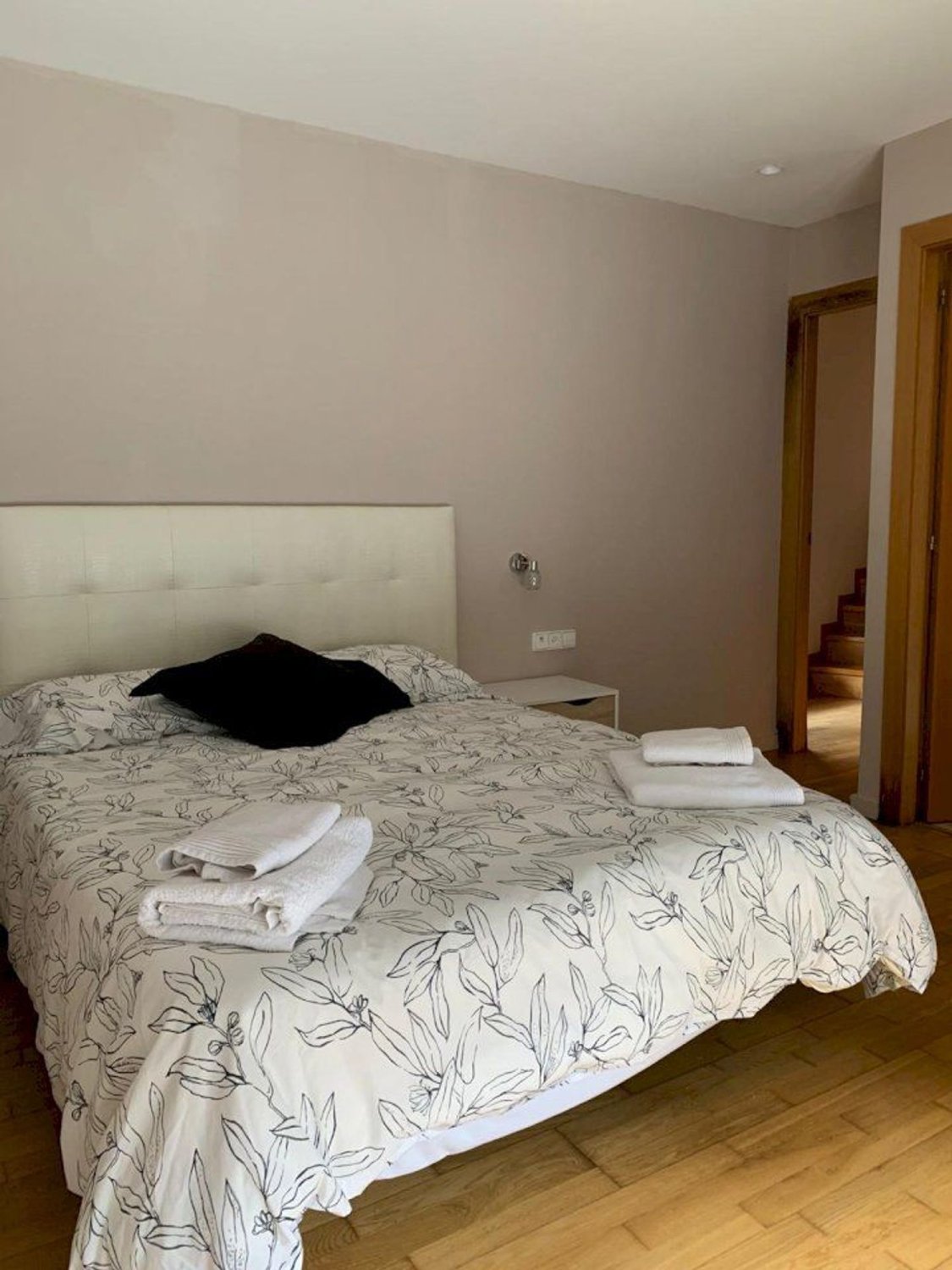 Dom w Castelldefels, Barcelona, Hiszpania 5 sypialni, 332 mkw. nr 166255