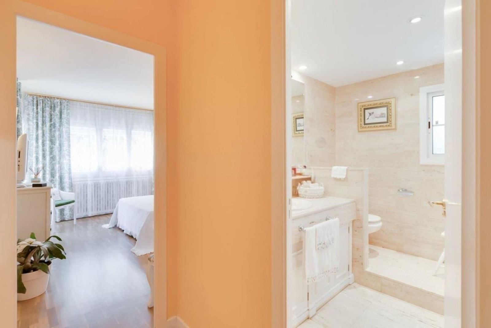 House à Sant Cugat Del Valles, Barcelona, Espagne 6 chambres, 650 m2 No. 166250