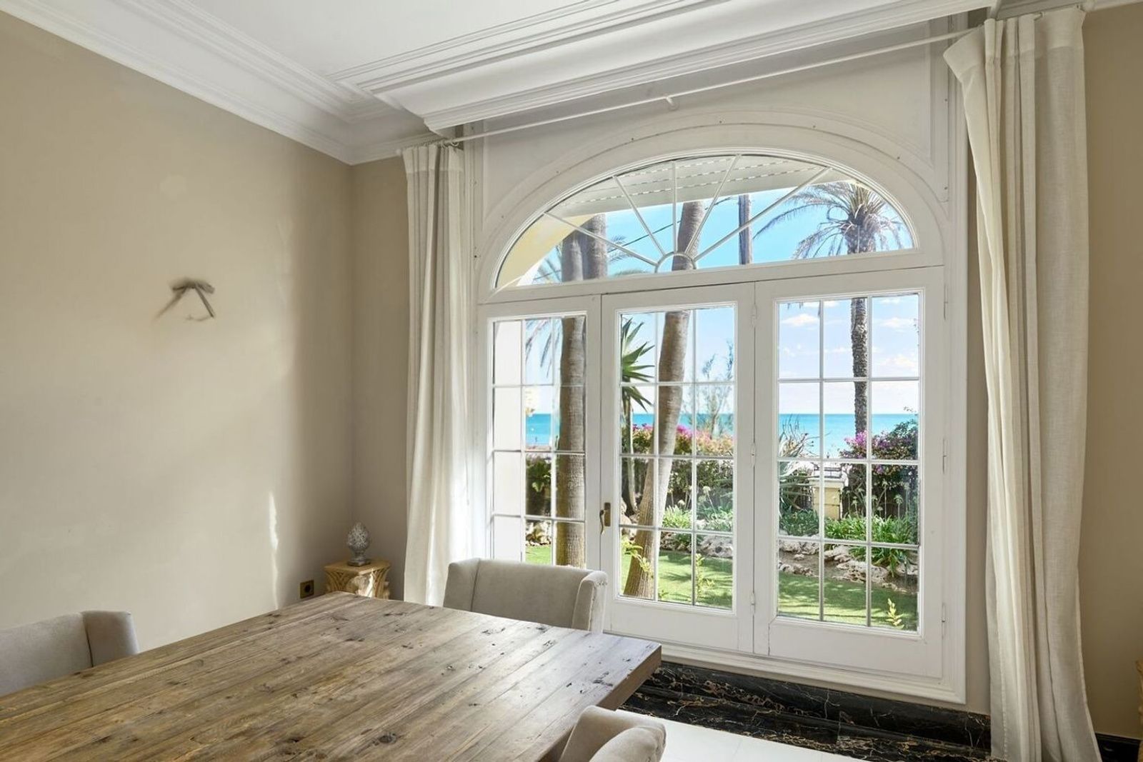 House in Sitges, Barcelona, Spanien 6 Schlafzimmer, 768 m2 Nr. 166254