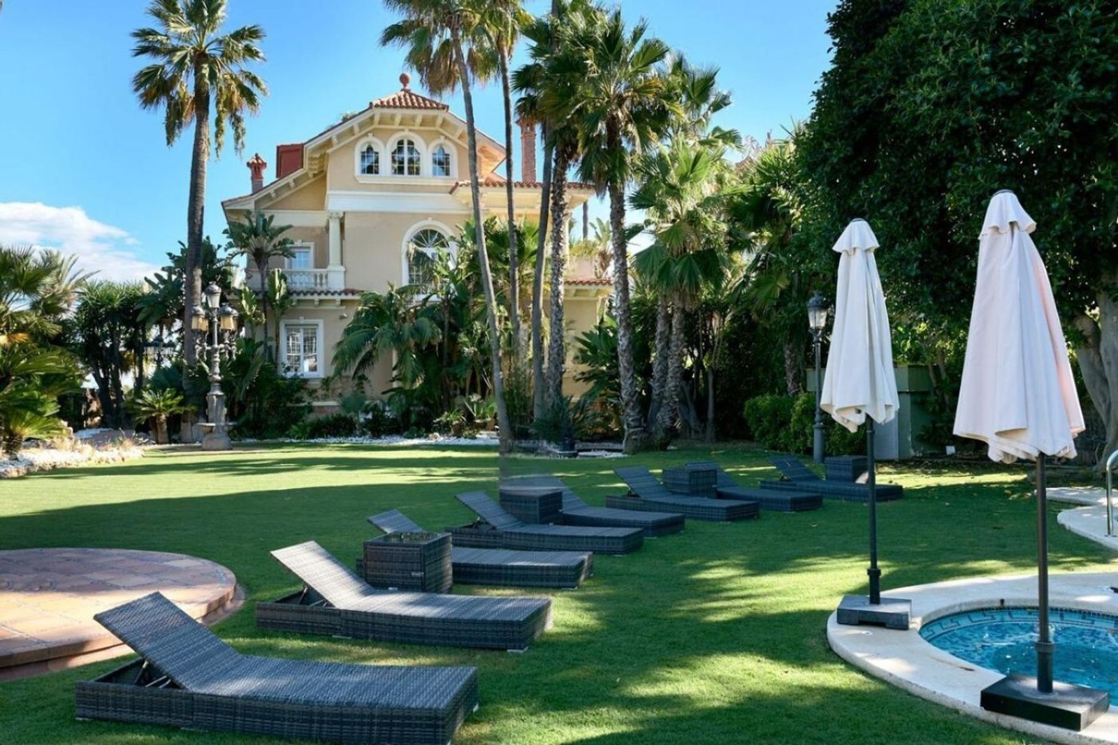 House in Sitges, Barcelona, Spanien 6 Schlafzimmer, 768 m2 Nr. 166254