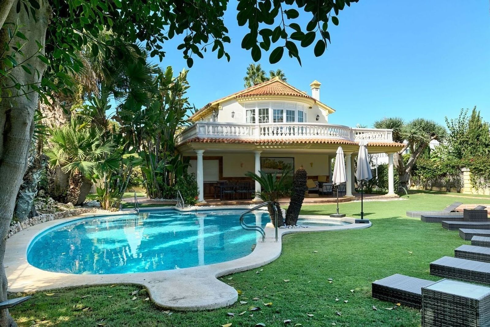 House in Sitges, Barcelona, Spanien 6 Schlafzimmer, 768 m2 Nr. 166254