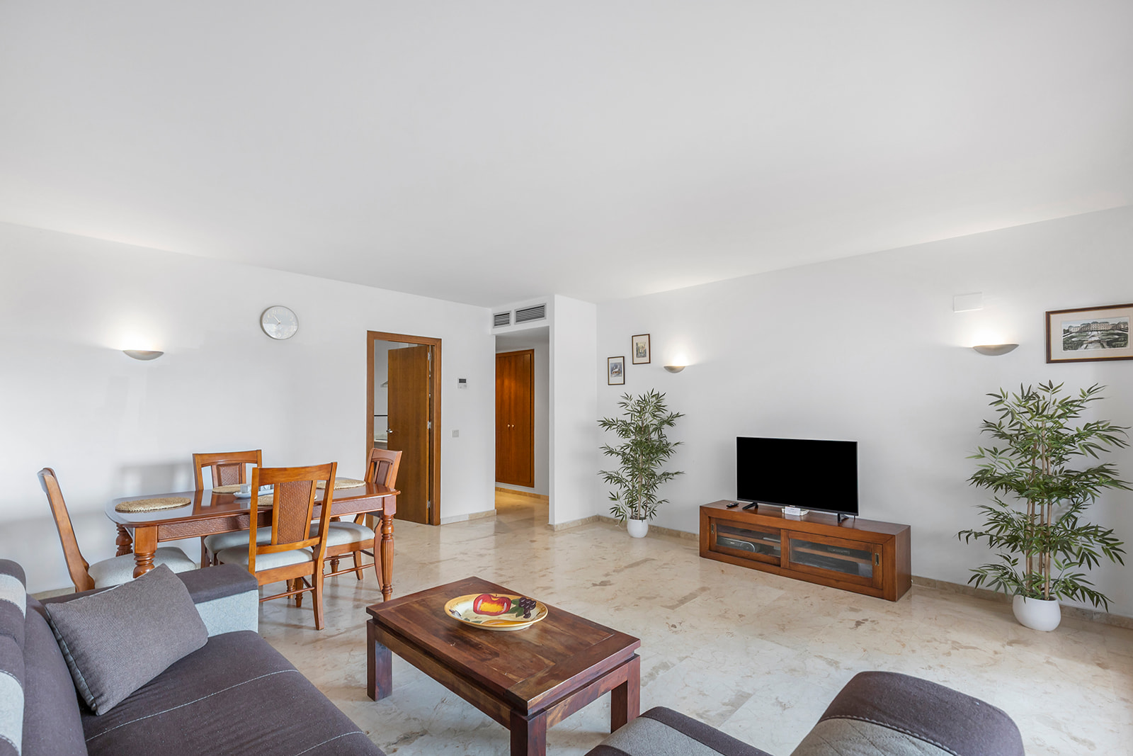 Apartamento en Punta Prima, Alicante, España 2 dormitorios, 84 m2 No. 189149