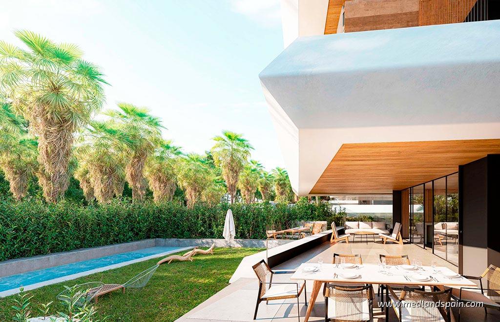 Apartment in Estepona, Malaga, Spain 2 bedrooms, 118 sq.m. No. 161133