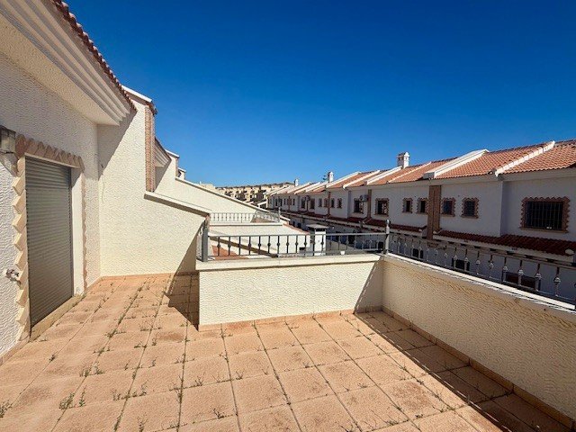 Townhouse in San Miguel de Salinas, Alicante, Spain 3 bedrooms,  No. 152089