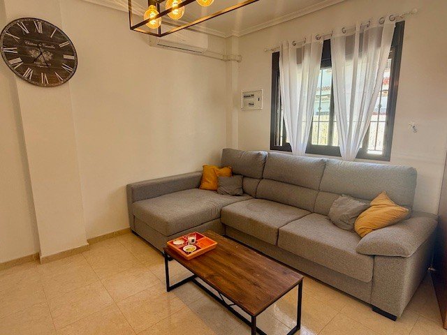 Townhouse in San Miguel de Salinas, Alicante, Spain 3 bedrooms,  No. 152089