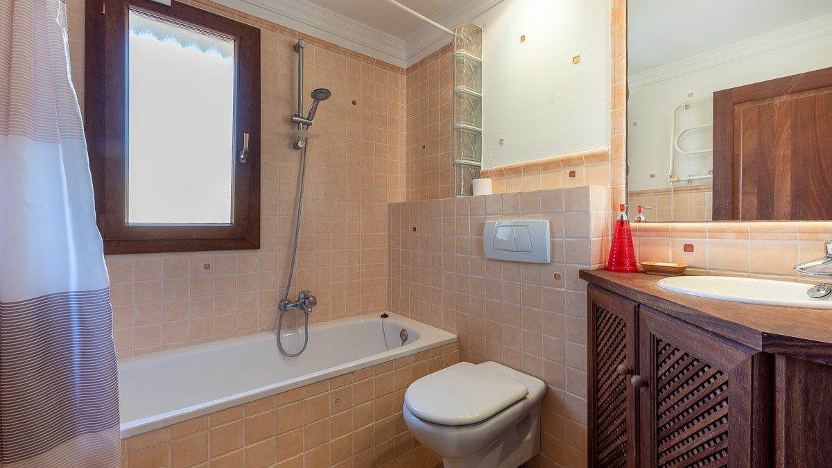 Komerciāls īpašums El Toro, Mallorca, Spānijā 3 istabas, 299 m2 Nr. 137495