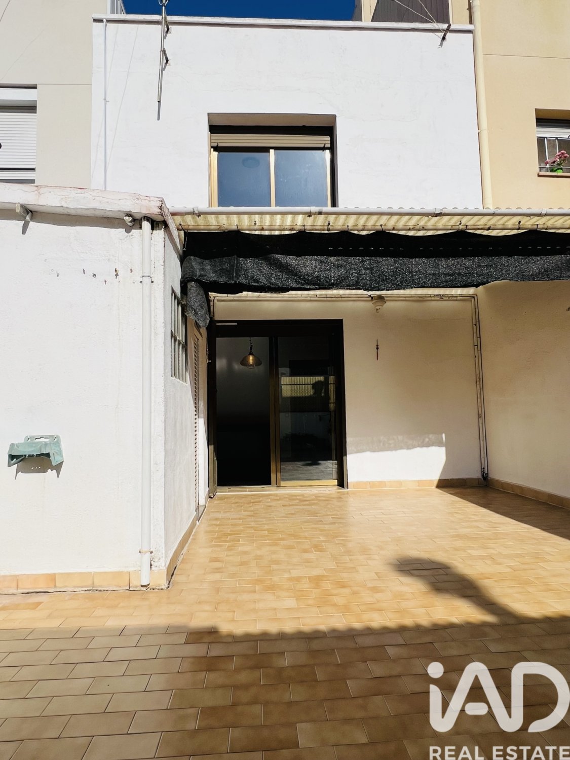 Radhus i Vilanova i la Geltru, Barcelona, Spanien 5 sovrum, 186 kvm. Nr. 152599