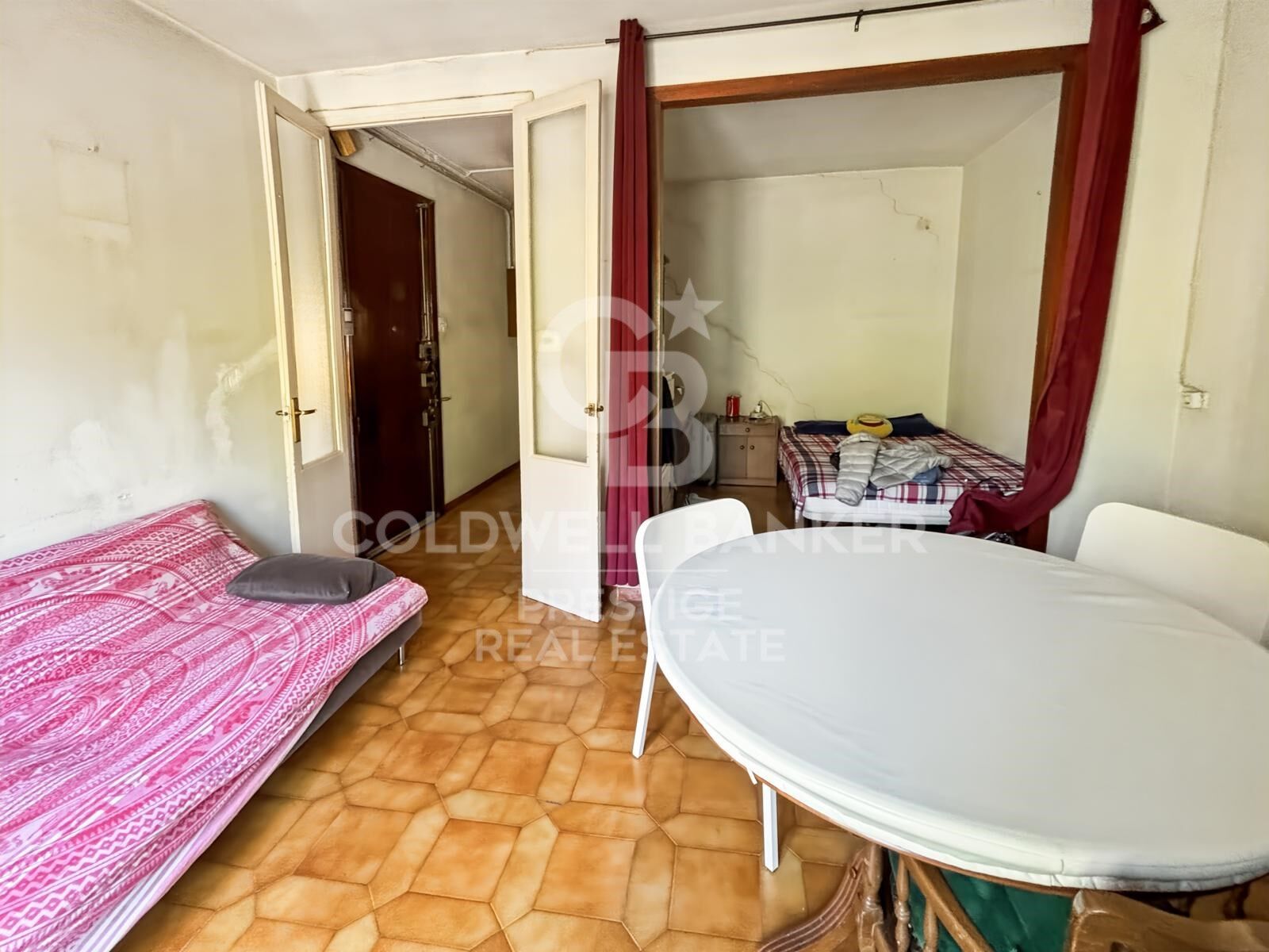 Wohnung in Barcelona, Spanien 3 Schlafzimmer, 67 m2 Nr. 178818
