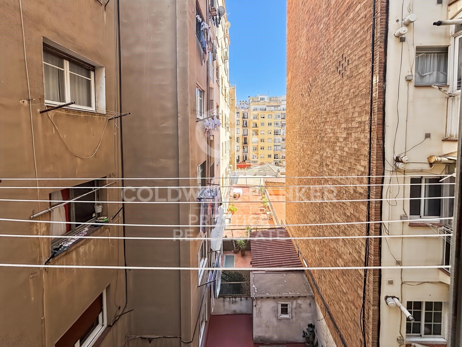 Wohnung in Barcelona, Spanien 3 Schlafzimmer, 67 m2 Nr. 178818