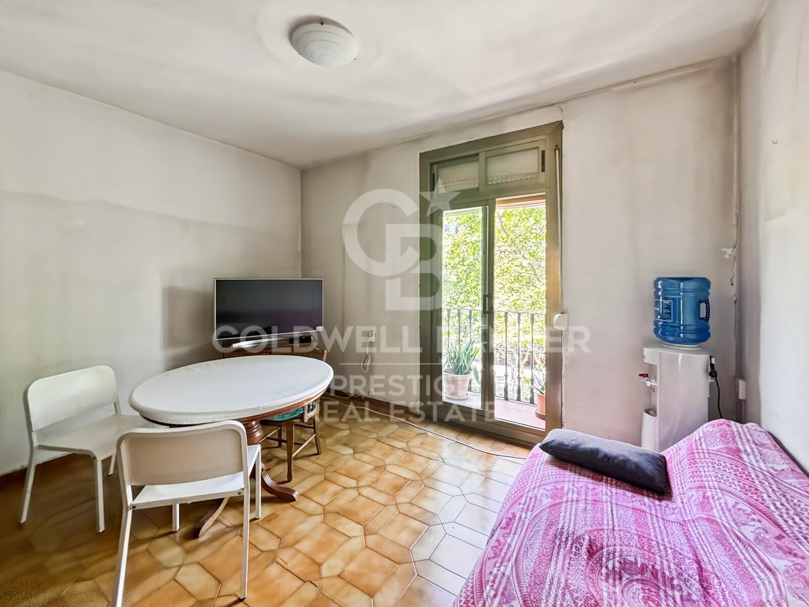 Wohnung in Barcelona, Spanien 3 Schlafzimmer, 67 m2 Nr. 178818
